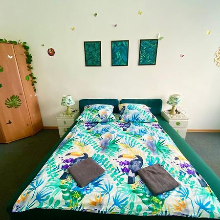 Jungle Rooms Гданьск Экстерьер фото