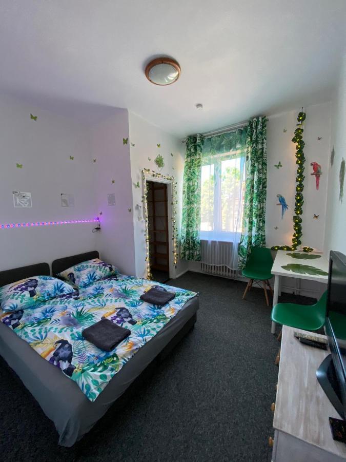 Jungle Rooms Гданьск Экстерьер фото