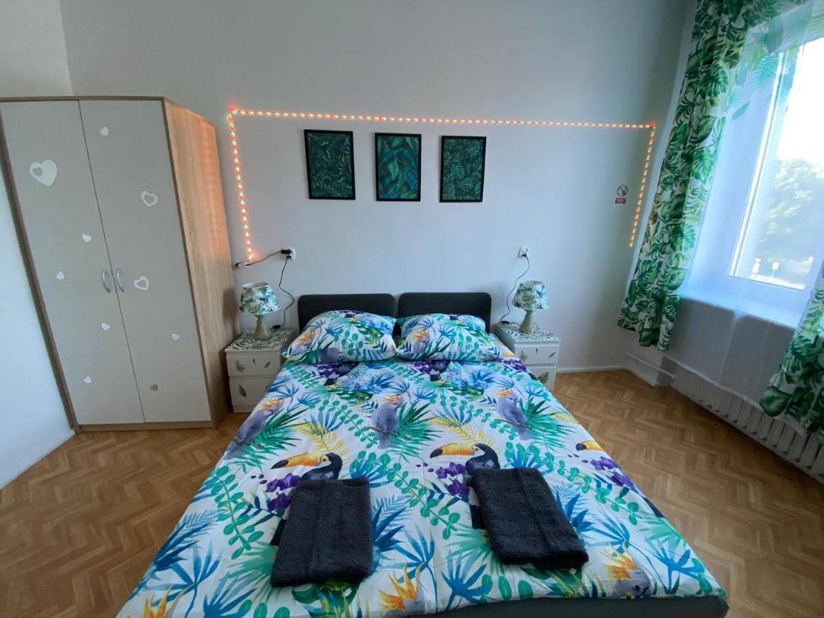 Jungle Rooms Гданьск Экстерьер фото