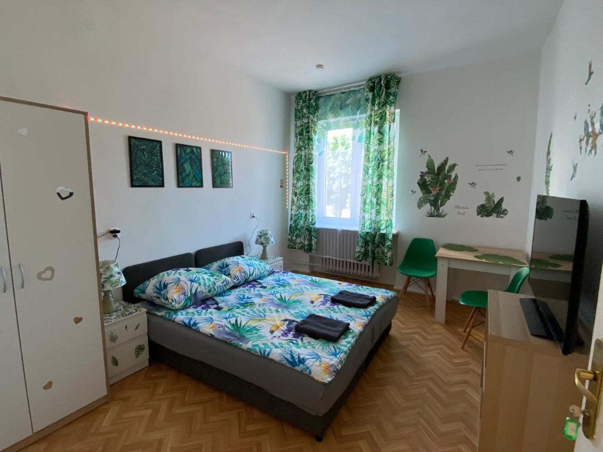 Jungle Rooms Гданьск Экстерьер фото
