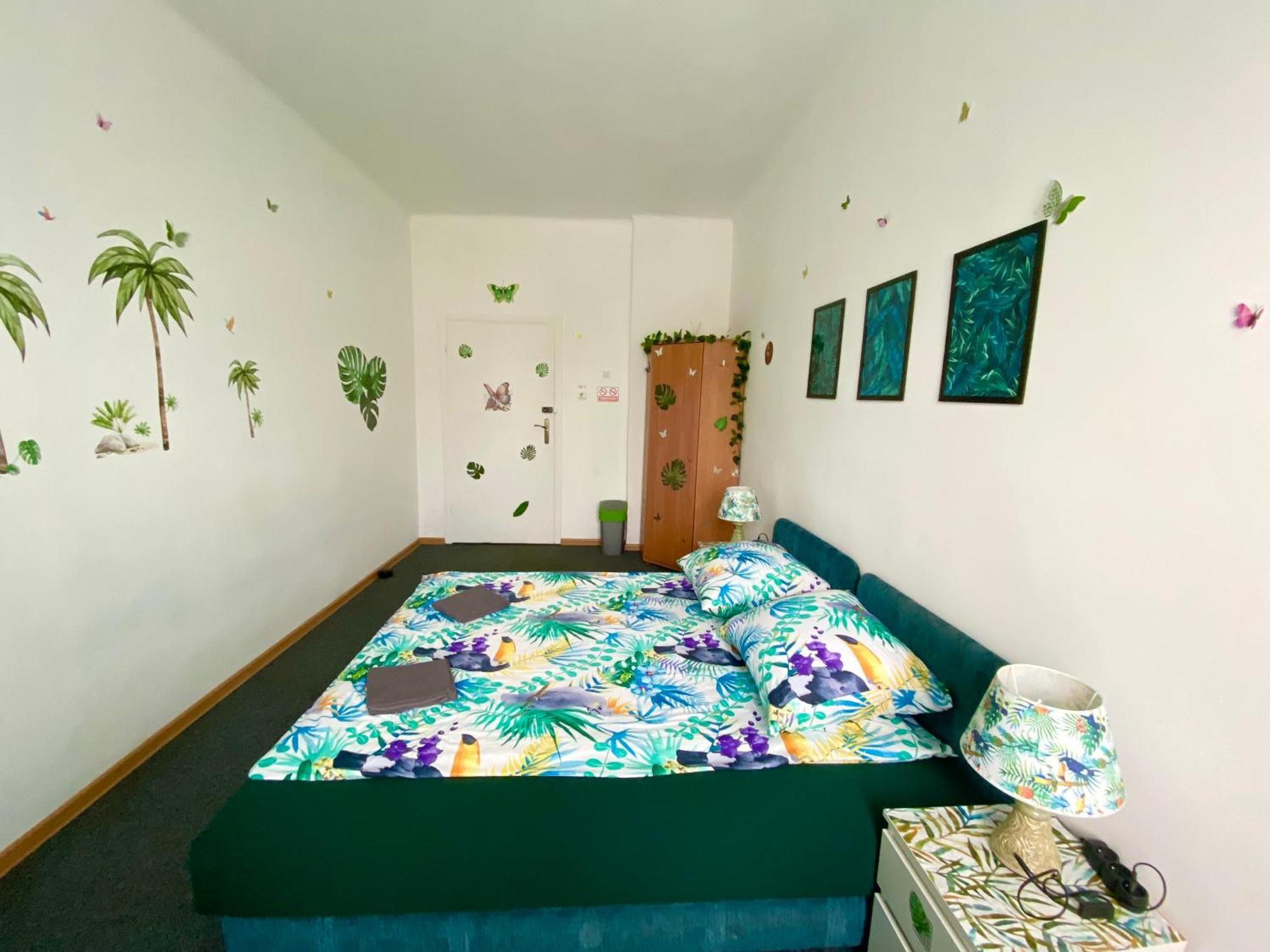 Jungle Rooms Гданьск Экстерьер фото