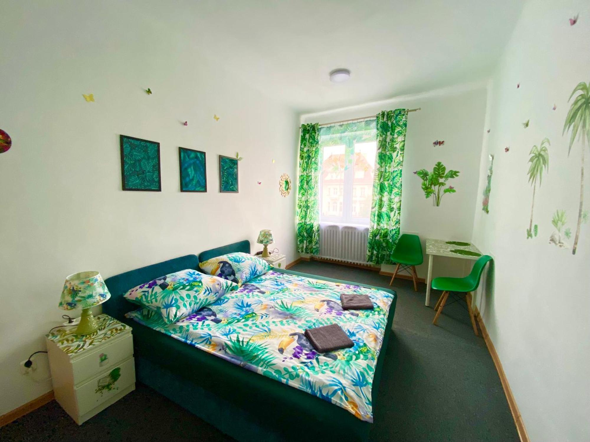 Jungle Rooms Гданьск Экстерьер фото