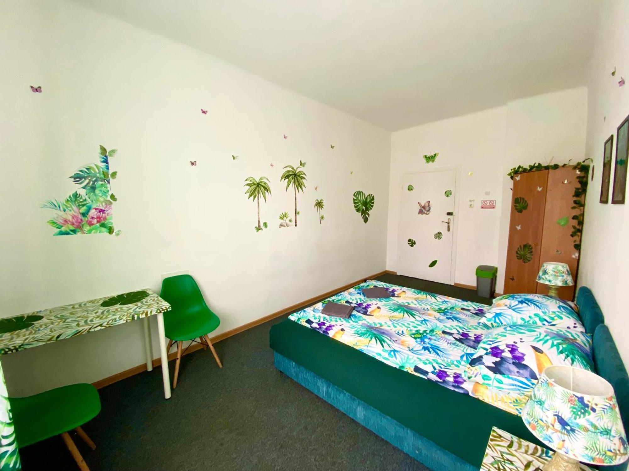 Jungle Rooms Гданьск Экстерьер фото