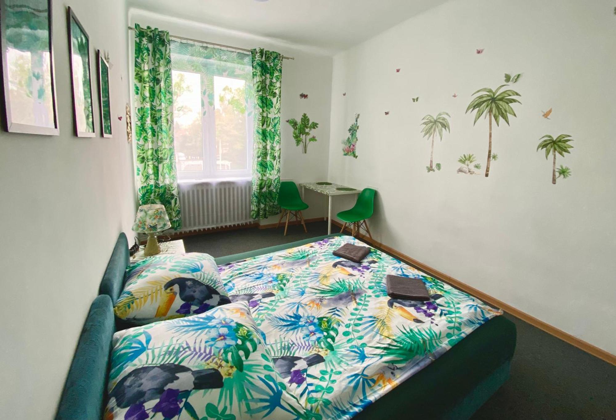 Jungle Rooms Гданьск Экстерьер фото